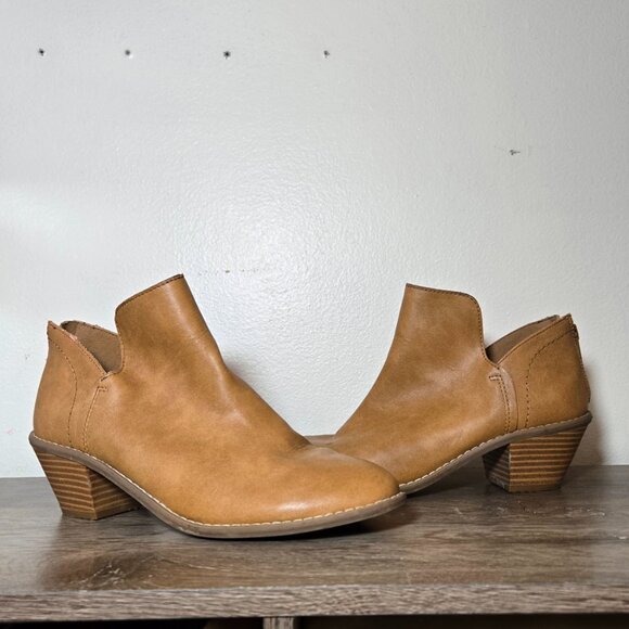 🥾Rocket Dog Boots Ankle Booties Heels Brown Faux Leather Size 7 👟 - Picture 5 of 10